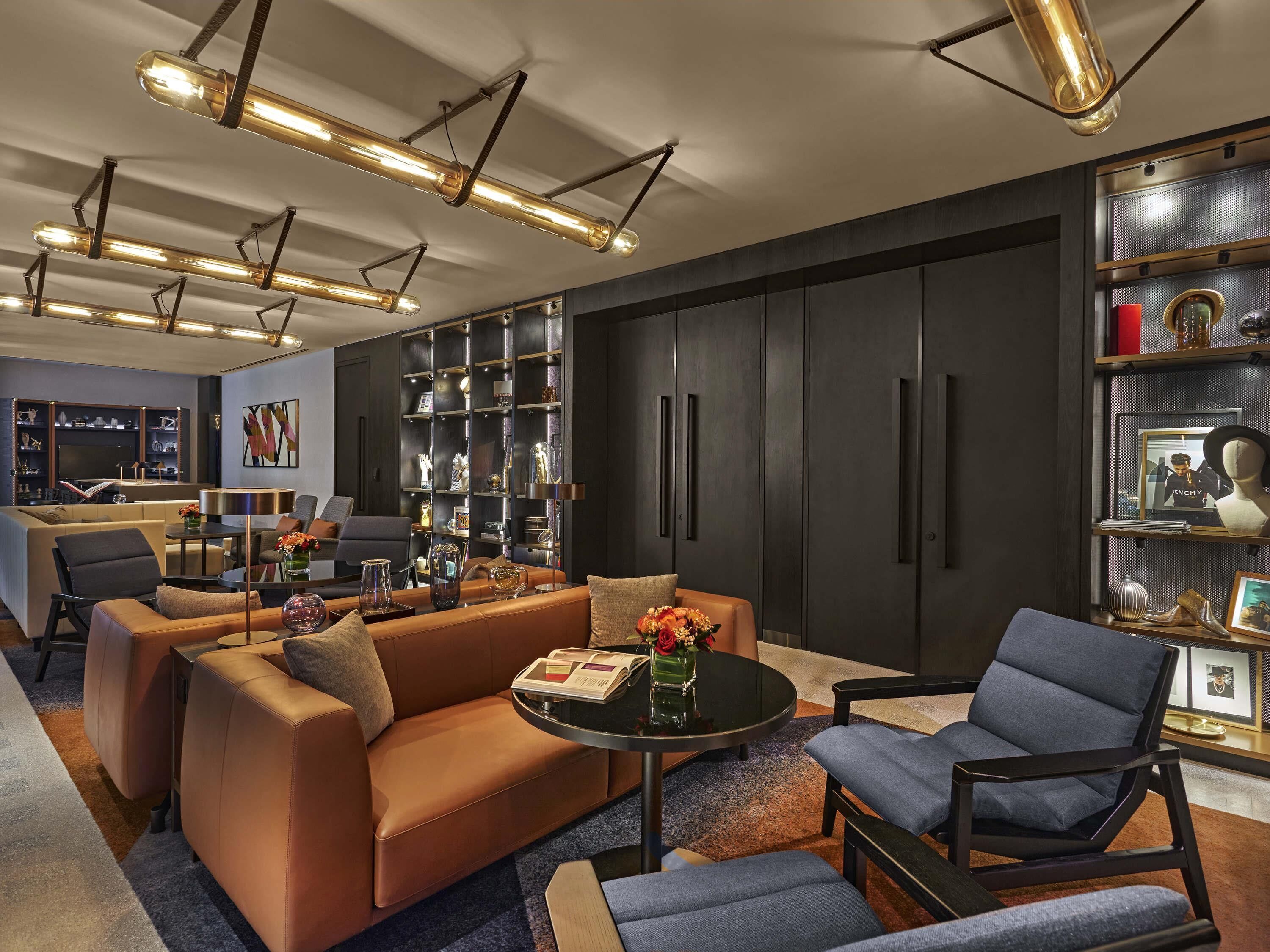 Breakfast, lunch, dinner served; Asian cuisine 