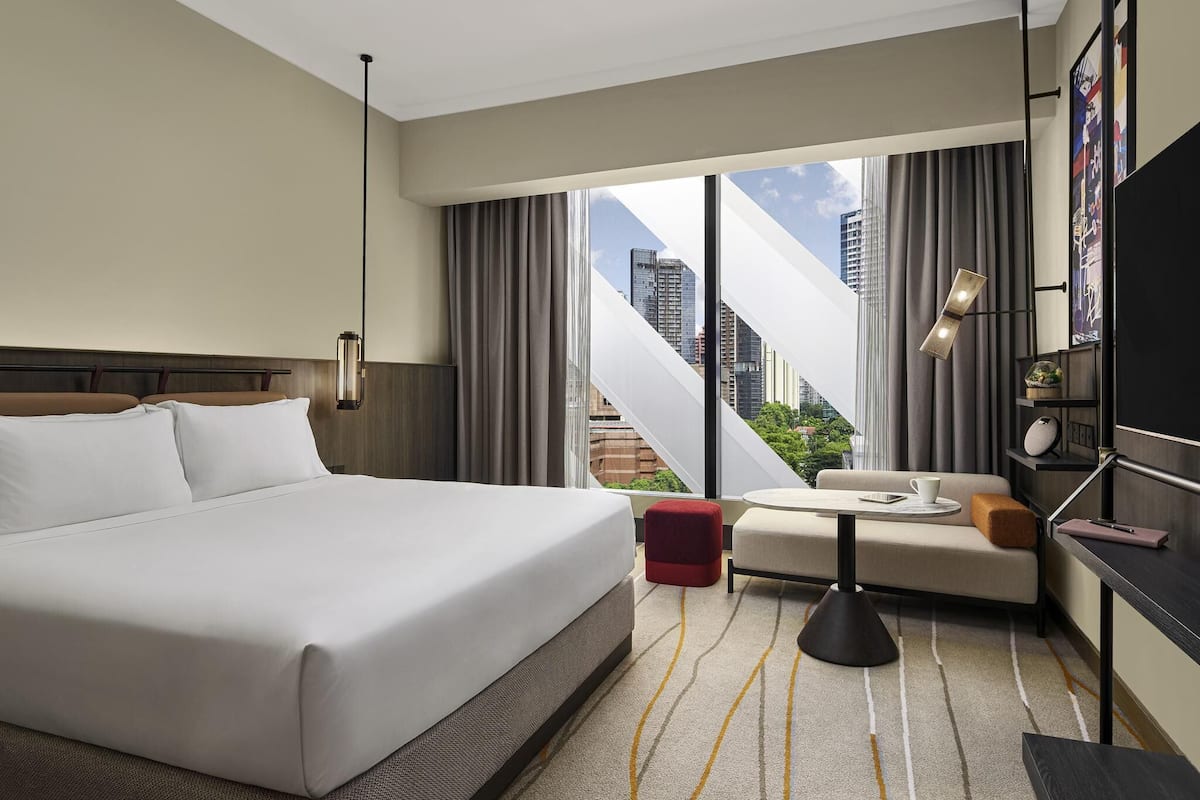 프리미어룸, 킹사이즈침대 1개, 금연, 에어컨 (Orchard Paragon View) | 객실 내 금고, 책상, 암막 커튼, 다리미/다리미판