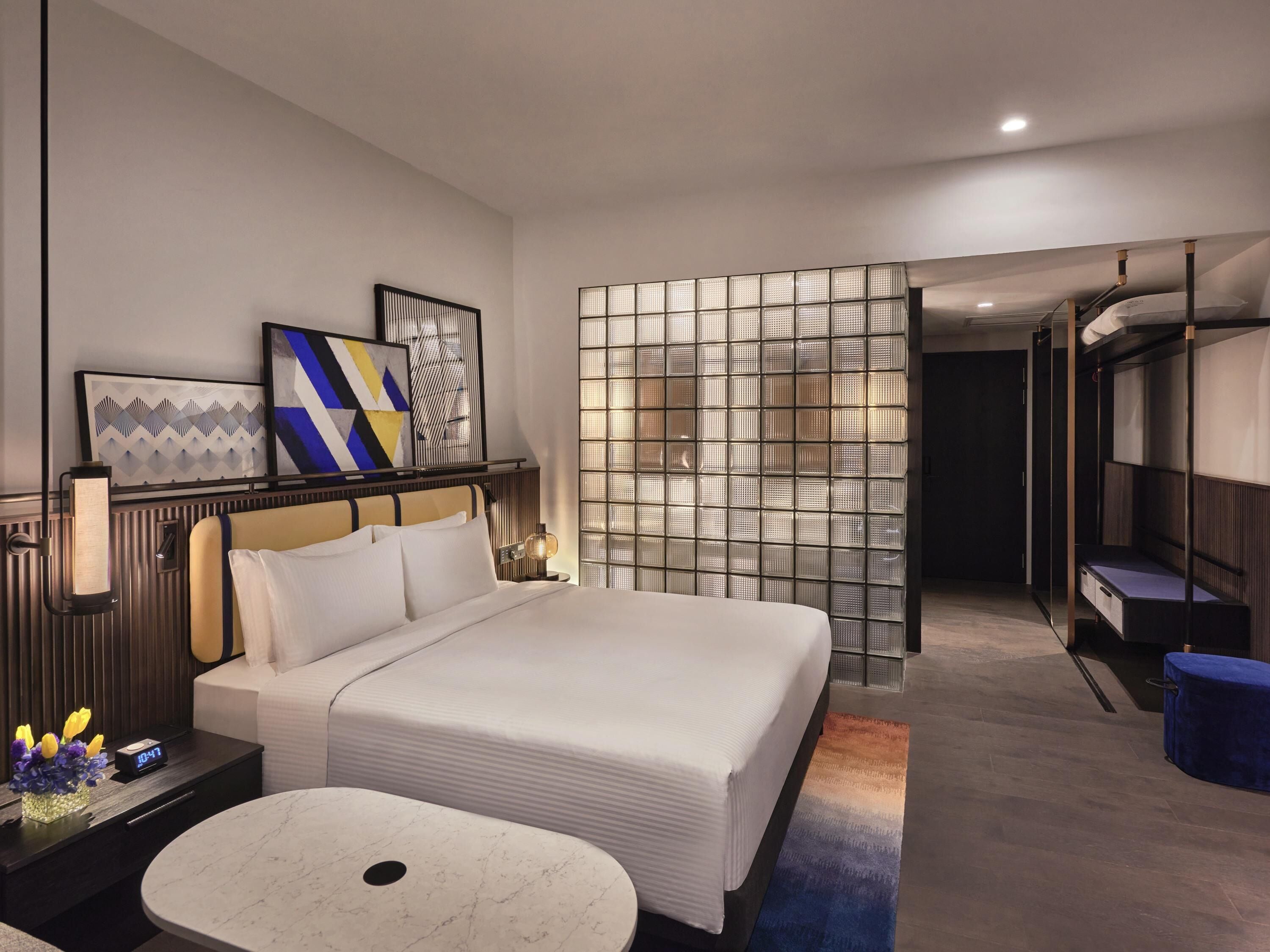 Club Residence, 1 King Bed