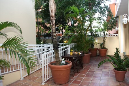 Coral Princess Hotel - Image 17