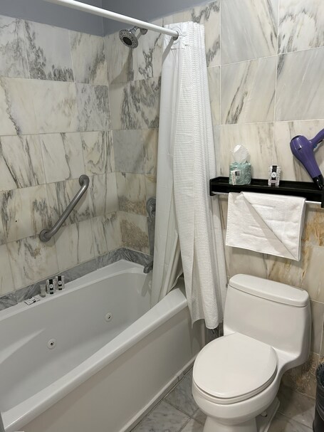 Coral Princess Hotel - Image 11