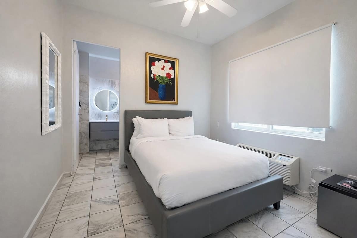 Basic-Studio, 1 Doppelbett, Nichtraucher, Eckzimmer