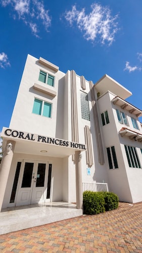 Coral Princess Hotel