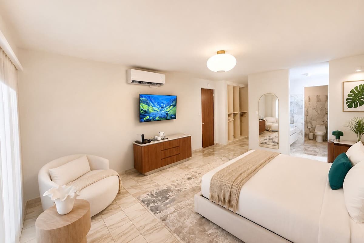 The Pearl King Suite. | Down comforters, individually decorated, individually furnished