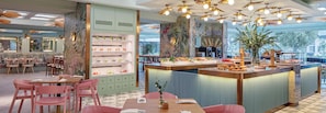 Daily buffet breakfast for a fee - PARKROYAL Serviced Suites Singapore (Singapore)