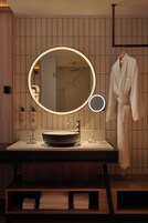In-room safe, desk, laptop workspace, blackout curtains