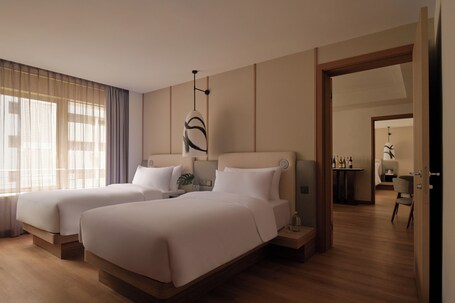 Amara Singapore - Image 17