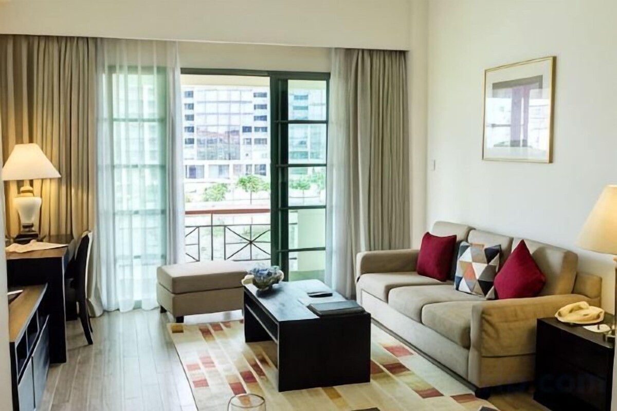 Living area | 55-inch LCD TV with satellite channels, TV, fireplace