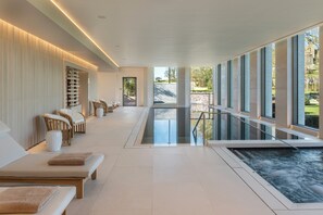 Indoor pool, outdoor pool