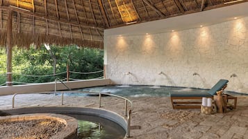 Couples treatment rooms, sauna, hot tub, steam room, body treatments
