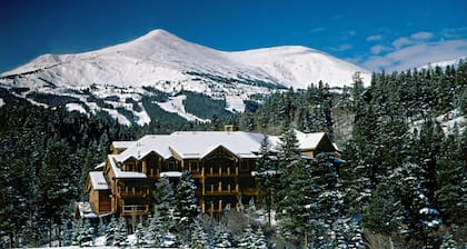 Mountain Thunder Lodge