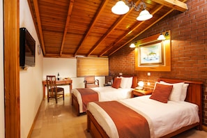 Standard Double or Twin Room | Premium bedding, minibar, in-room safe, desk