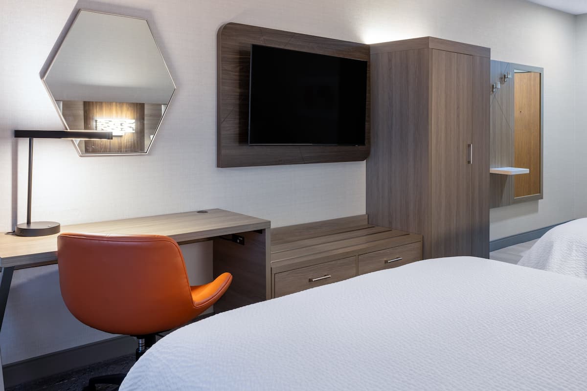 In-room safe, desk, soundproofing, iron/ironing board
