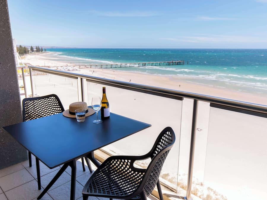 In-room safe, cribs/infant beds, WiFi, bed sheets