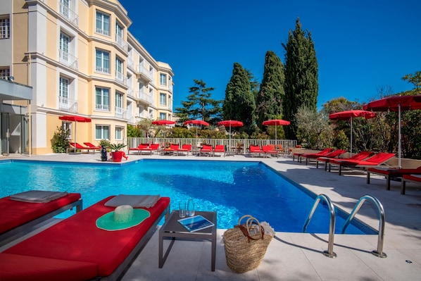 Exterior - Hôtel Carlton (Beaulieu-sur-Mer)