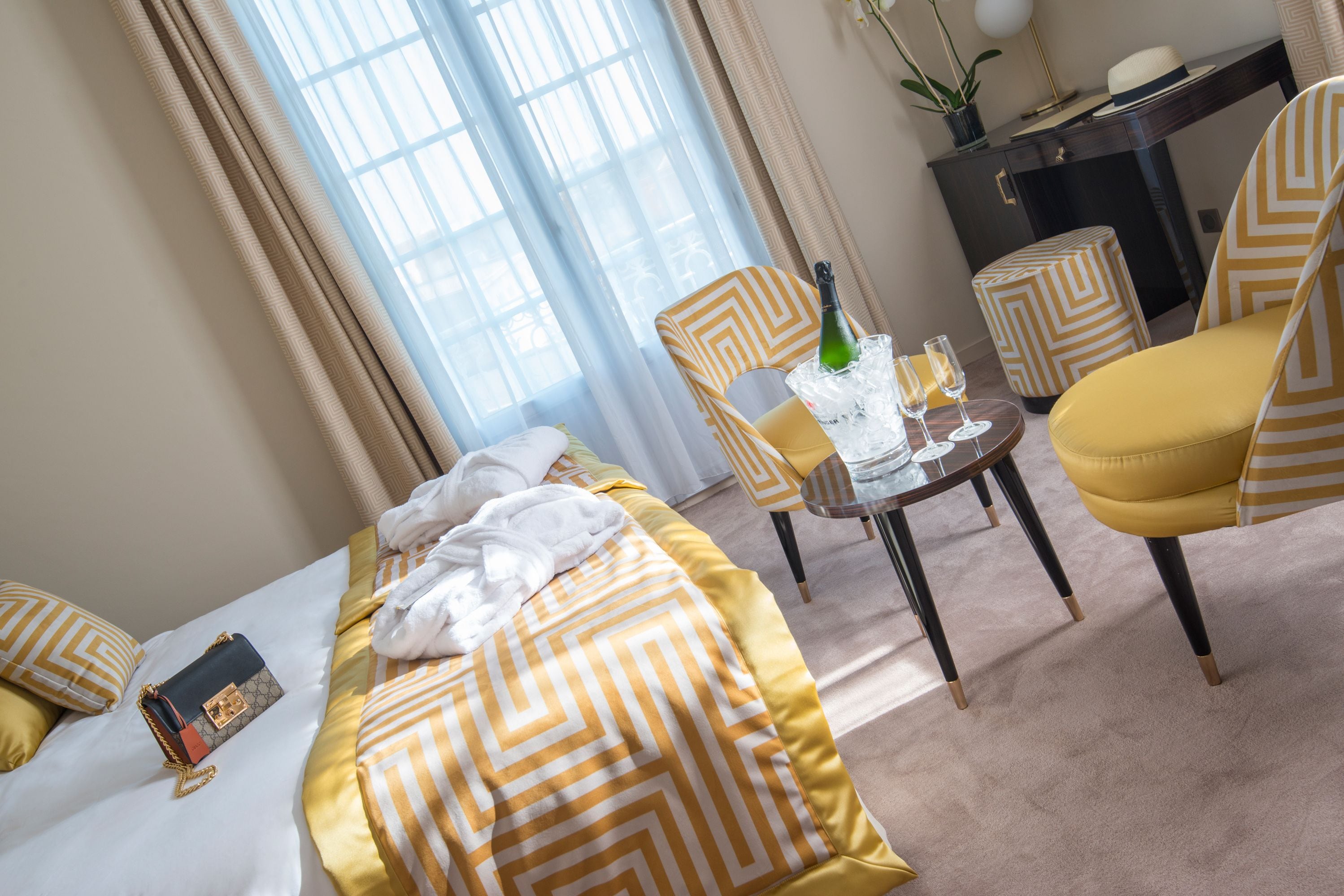 charleston | 1 bedroom, minibar, in-room safe, individually decorated