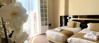 Hôtel Carlton