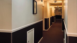 Lobby - Arriva Hotel (London)