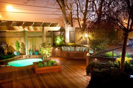 Bañera de hidromasaje exterior