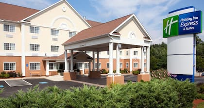 Holiday Inn Express Hotel & Suites Boston-Marlboro, an IHG Hotel