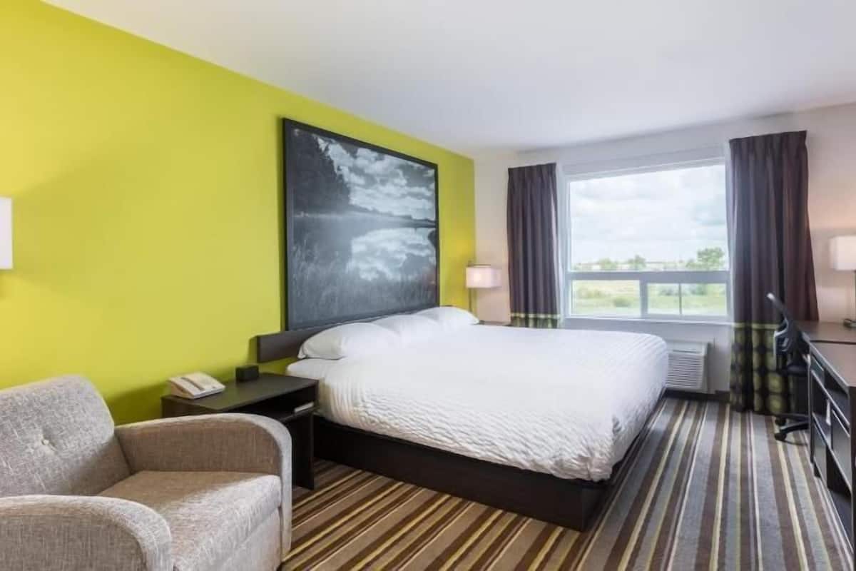 Desk, iron/ironing board, free cots/infant beds, free WiFi