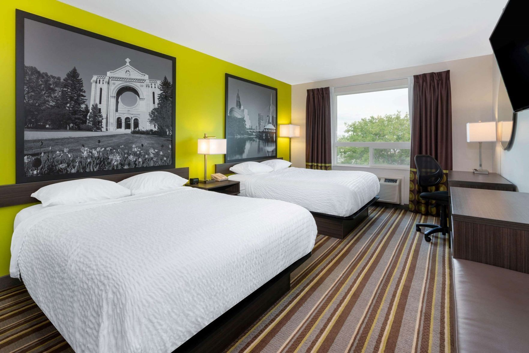 Desk, iron/ironing board, free cribs/infant beds, free WiFi