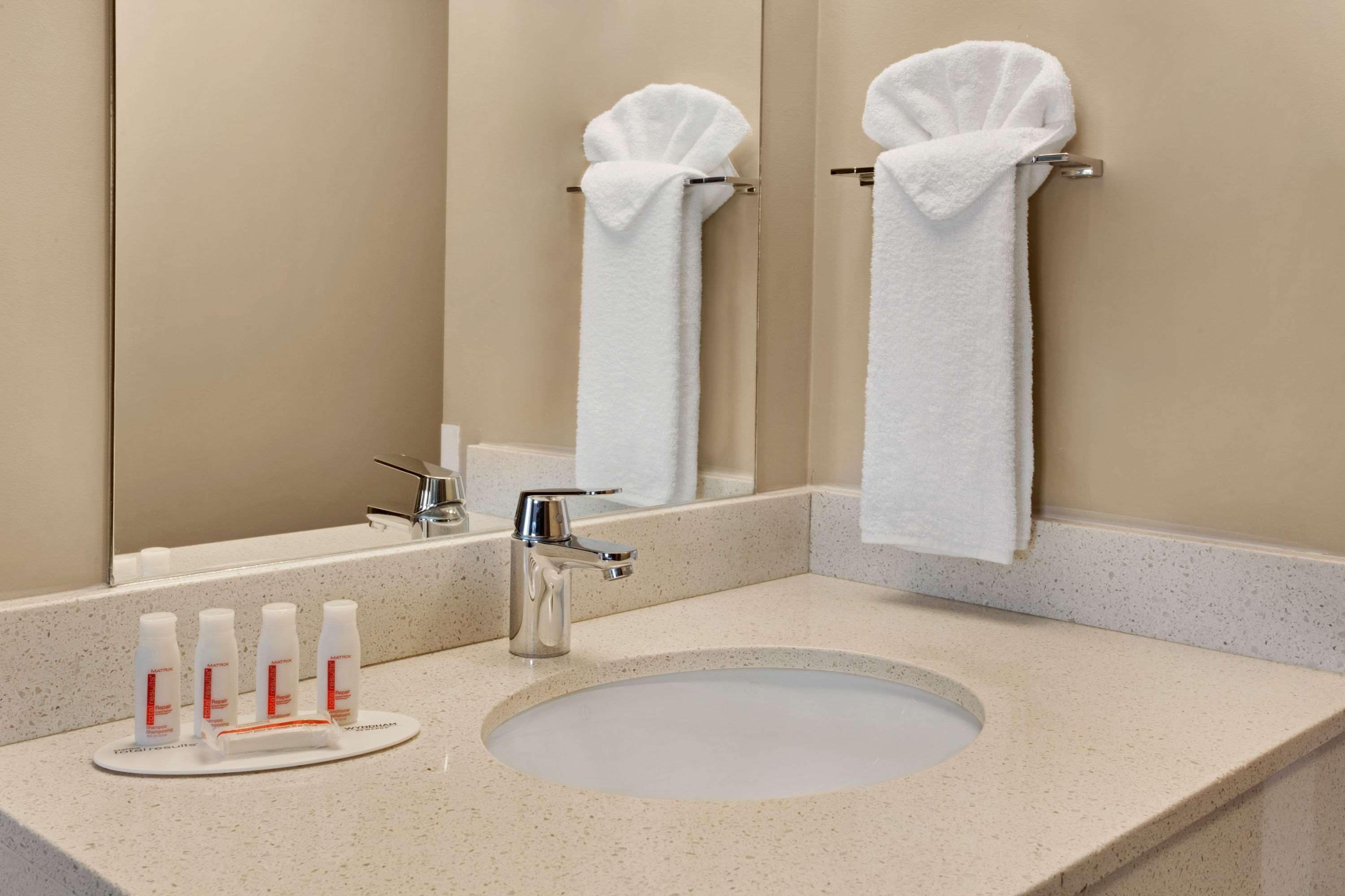 combined shower/bathtub, free toiletries, hair dryer, towels