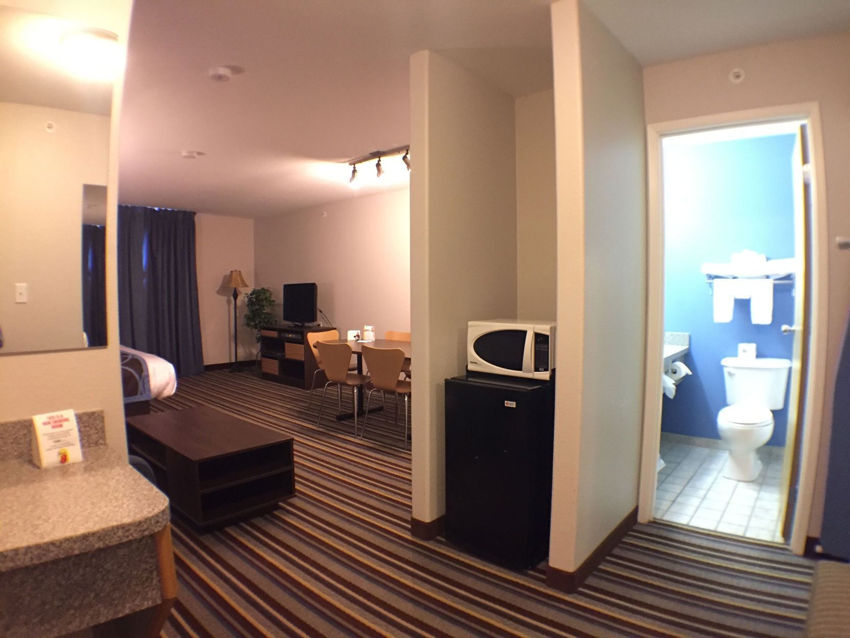 Desk, iron/ironing board, free cribs/infant beds, free rollaway beds