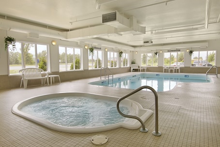 Indoor pool. Super 8 by Wyndham Fort Frances