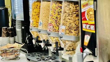 Free daily continental breakfast