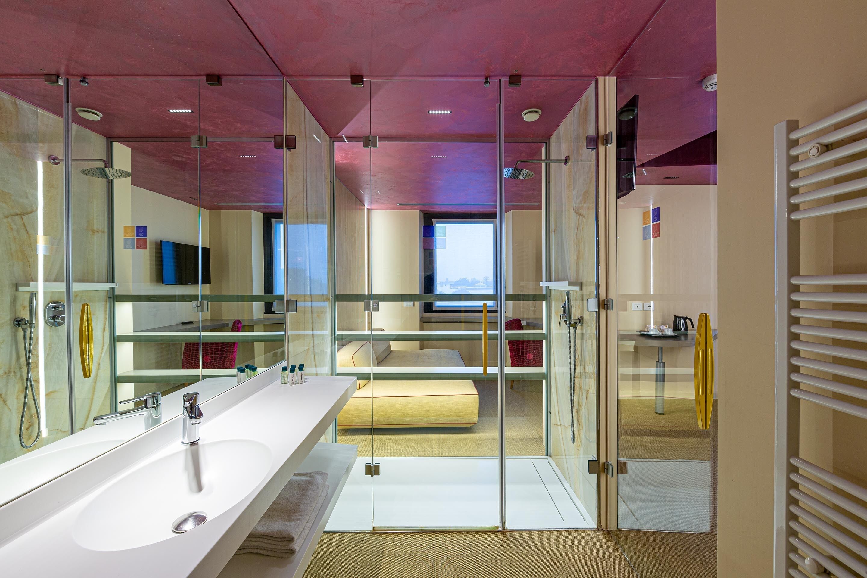 Photo - Là Di Moret