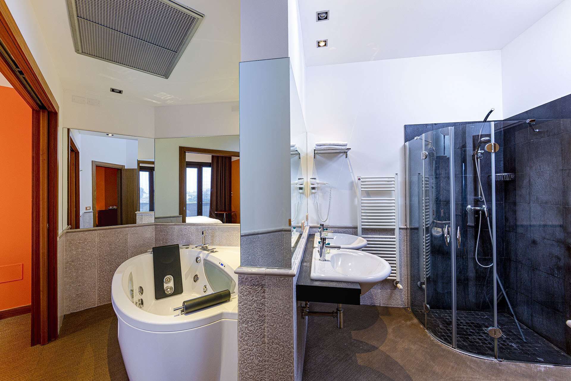suite (master) | bathroom | hair dryer, slippers, bidet, towels