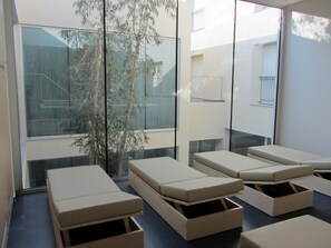 Sauna, hot tub, steam room, Turkish bath, body treatments, body scrubs