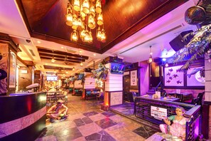 Lunch and dinner served, Pan-Asian cuisine