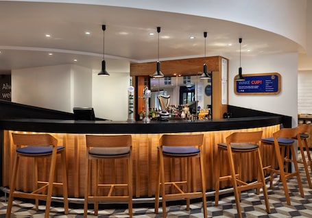 Bar (en la propiedad)