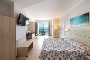 Junior Suite Direct Sea View | Living area