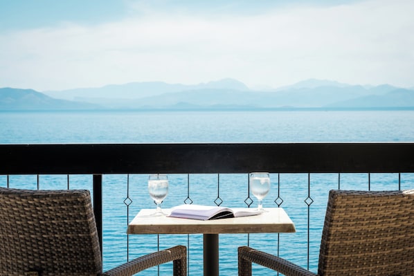 Junior Suite Direct Sea View | 陽台景觀