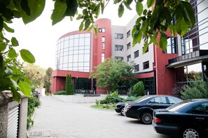 Garden view - Hotel Class (Bucharest)