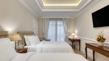 Classic, Guest room, 2 Twin, Courtyard view | Literie de qualité supérieure, minibar, coffres-forts dans les chambres