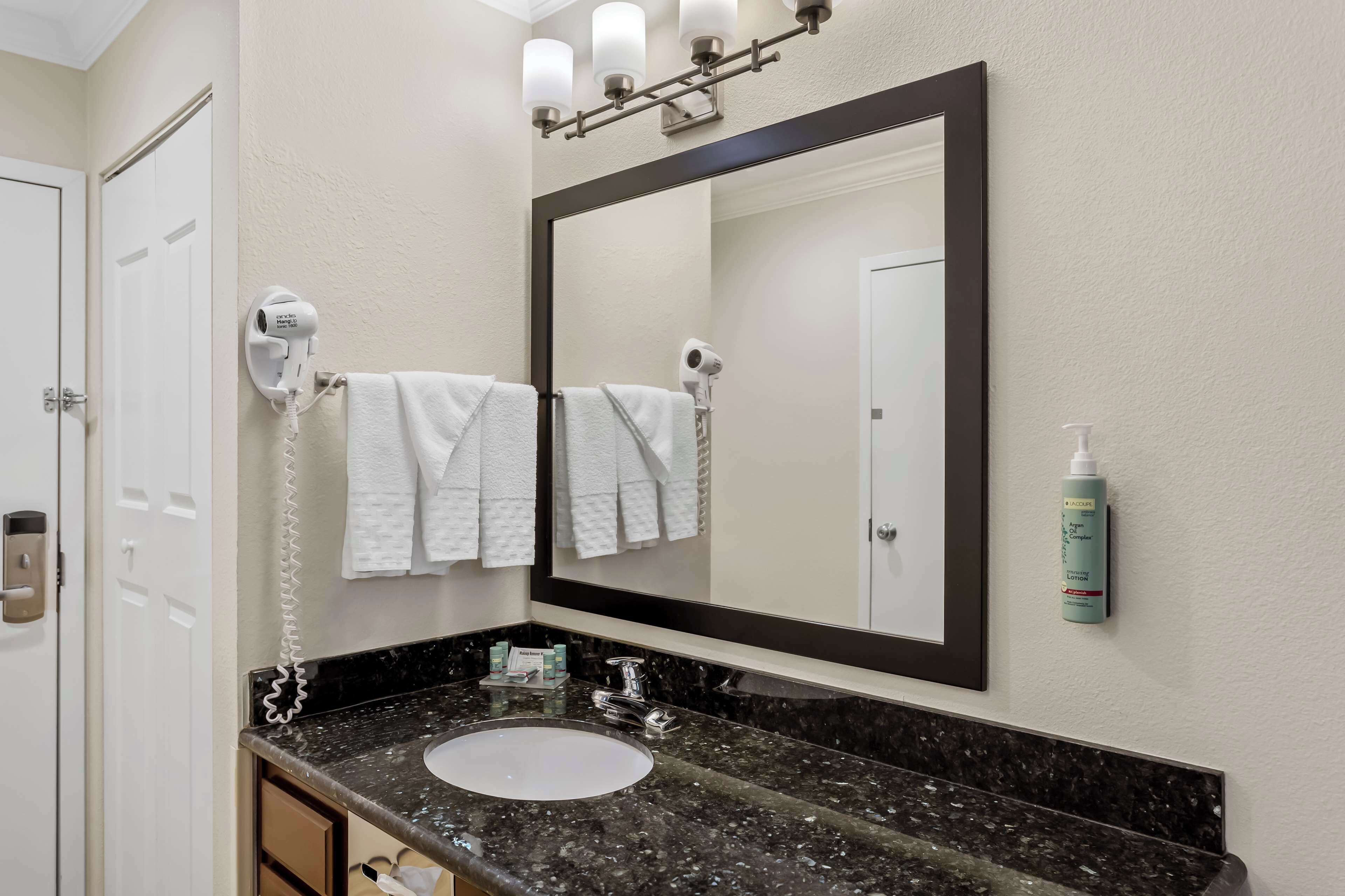 desk, iron/ironing board, free cots/infant beds, rollaway beds