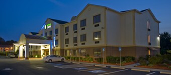 Holiday Inn Express Acworth - Kennesaw Northwest by IHG