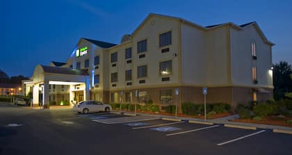 Holiday Inn Express Acworth - Kennesaw Northwest by IHG