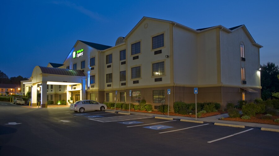 Holiday Inn Express Acworth - Kennesaw Northwest by IHG