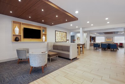 Holiday Inn Express & Suites Acworth - Kennesaw Northwest by IHG
