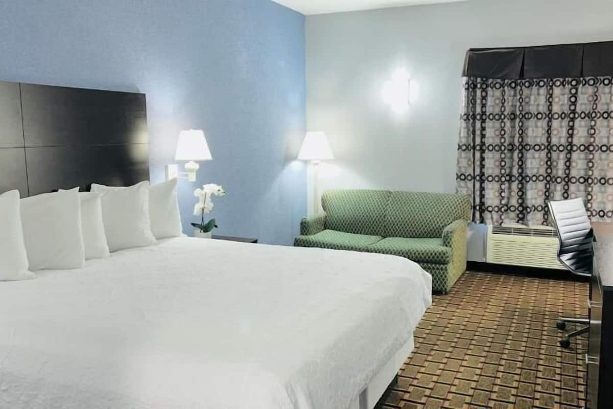 Premium bedding, down comforters, pillowtop beds, desk