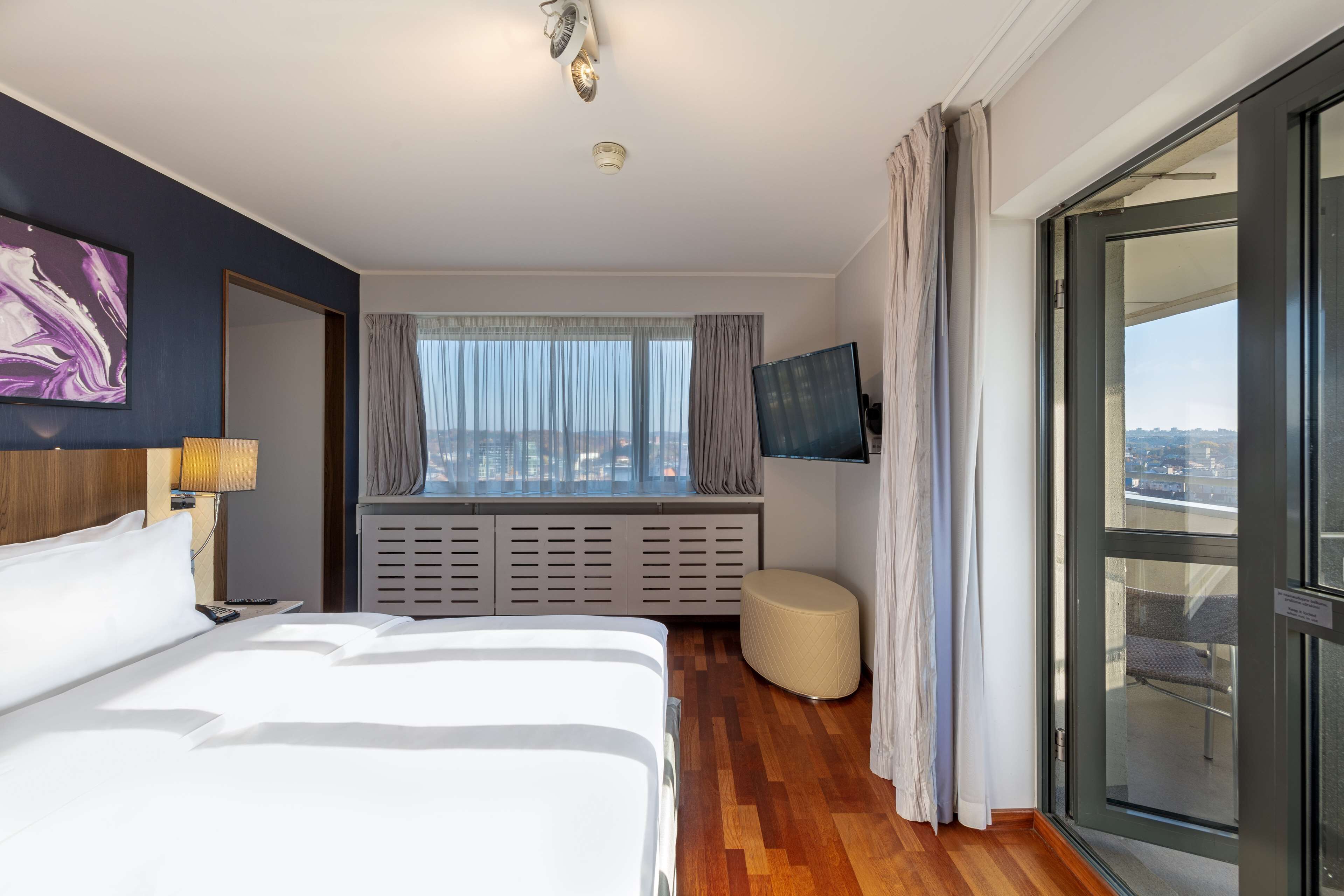 suite, balcony (old town view) | 1 bedroom, minibar, in-room safe, desk