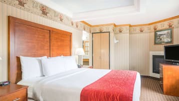 Habitación, 1 cama de matrimonio grande, no fumadores | 1 dormitorio y ropa de cama de alta calidad