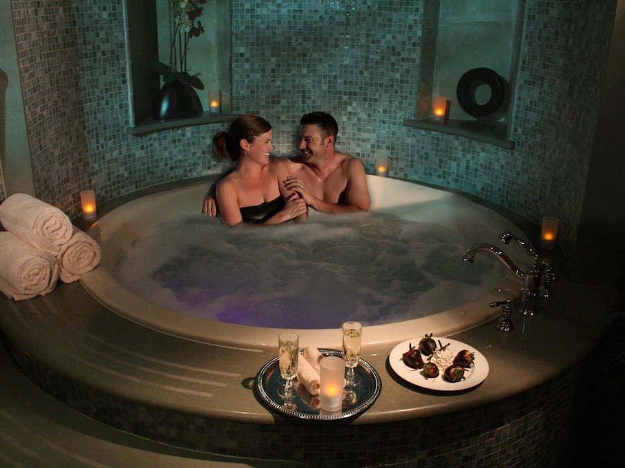 Sauna, baño turco, tratamientos corporales, hidroterapia, aromaterapia