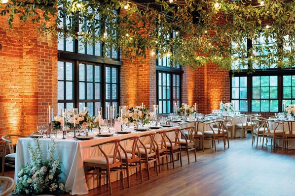 Banquet hall