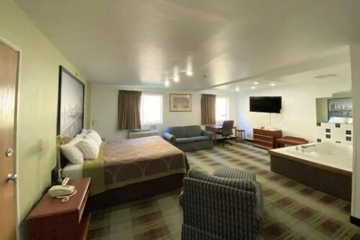 Desk, iron/ironing board, free cribs/infant beds, rollaway beds